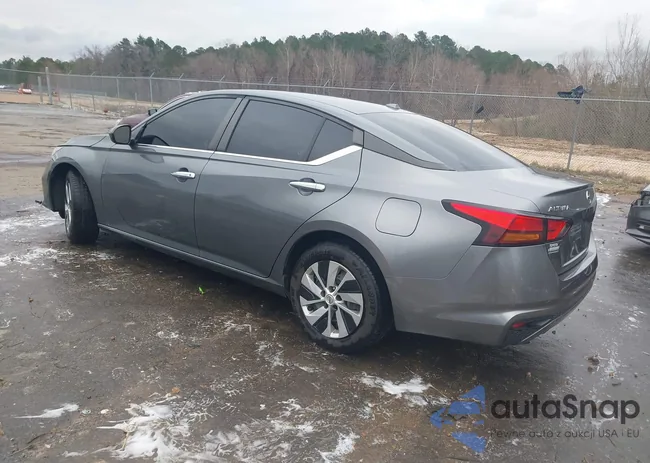 1N4BL4BV7LC231521: 44134218