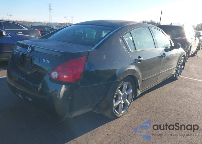 1N4BA41E56C828114: 44134237