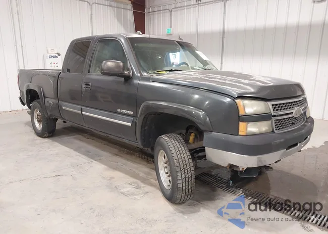 1GCHK29U55E143292: 44134256