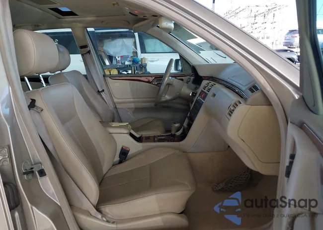 WDBJF65H6XA875803: 44134271