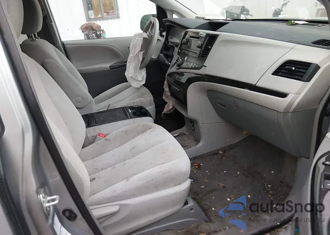 5TDJK3DC7ES086643: 44134347