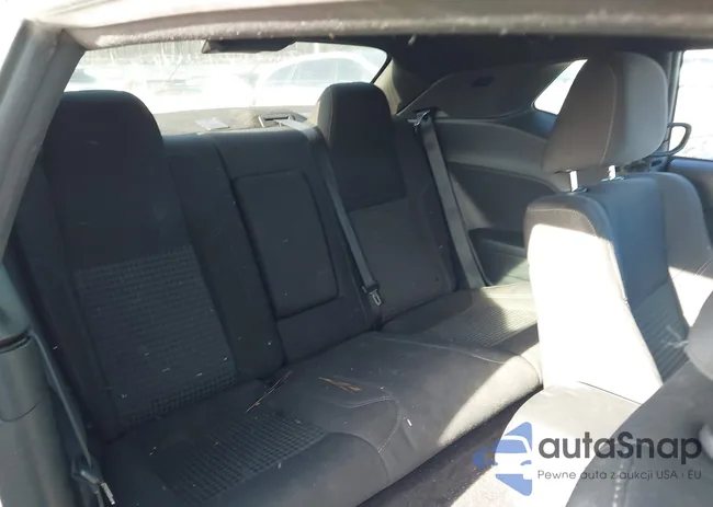 2C3CDZAG5GH284771: 44134361