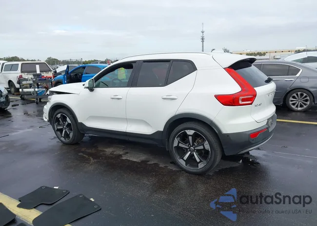 YV4162UK9K2059076: 44134383