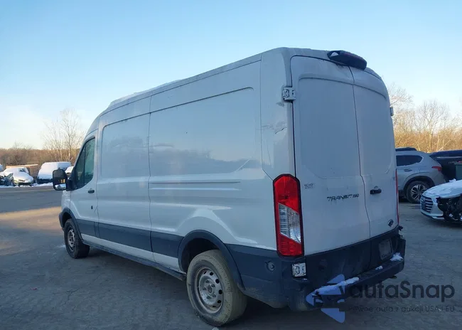 1FTYR2CM1KKA45765: 44134402