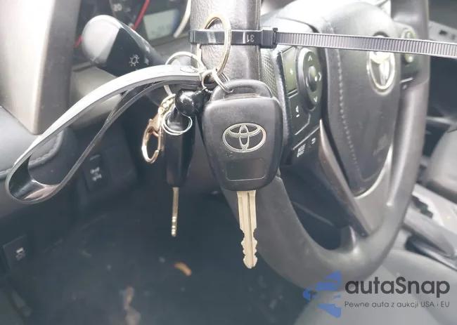 JTMBFREVXED058679: 44134408