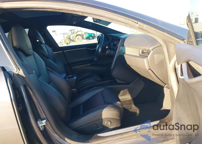 5YJSA1E46JF286754: 44134418