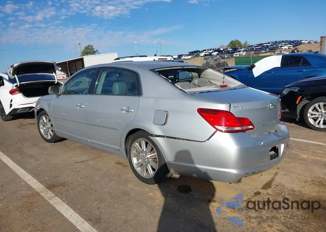 4T1BK36B76U138919: 44134441