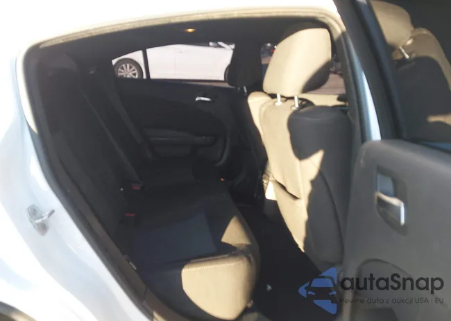 2C3CDXBG5PH551507: 44134451