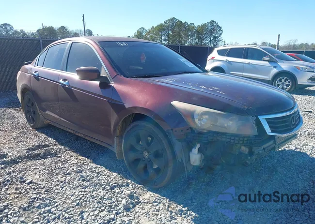 1HGCP36819A031662: 44134460