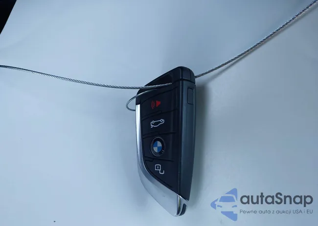 5UXTY5C05L9D40843: 44135529