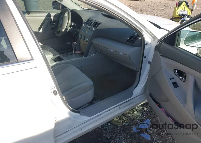 4T1BE46KX9U902361: 44135576