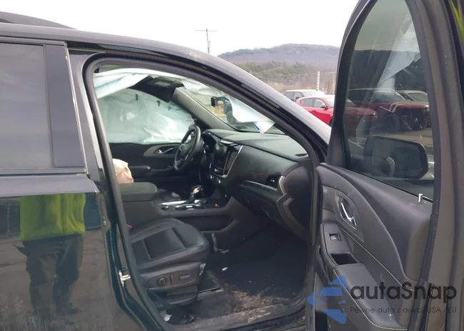 1GNEVHKW5PJ153055: 44135600