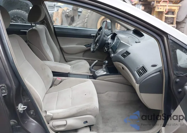 2HGFA1F52AH558043: 44135670