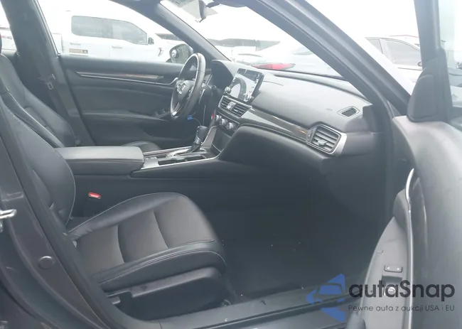 1HGCV1F36JA168213: 44135673