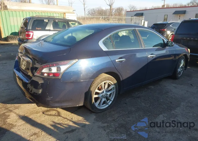 1N4AA5AP2EC455826: 44135702