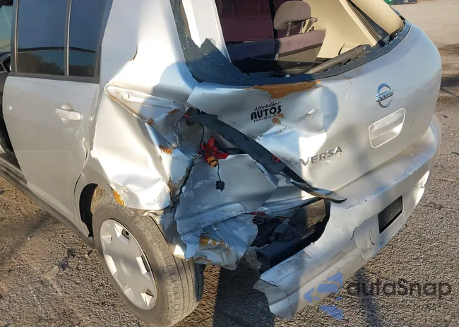 3N1BC13E68L378192: 44135704