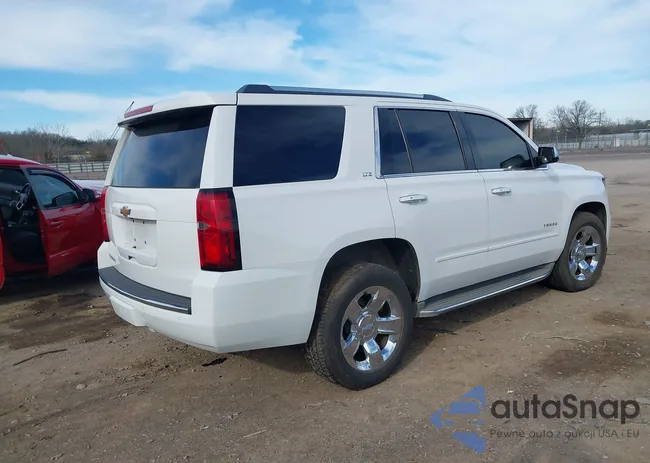 1GNSKCKC8FR242574: 44135718