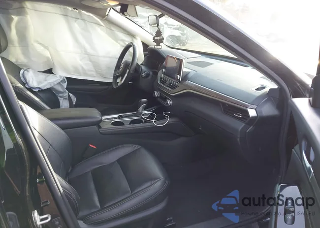 1N4BL4EW9MN384623: 44135749