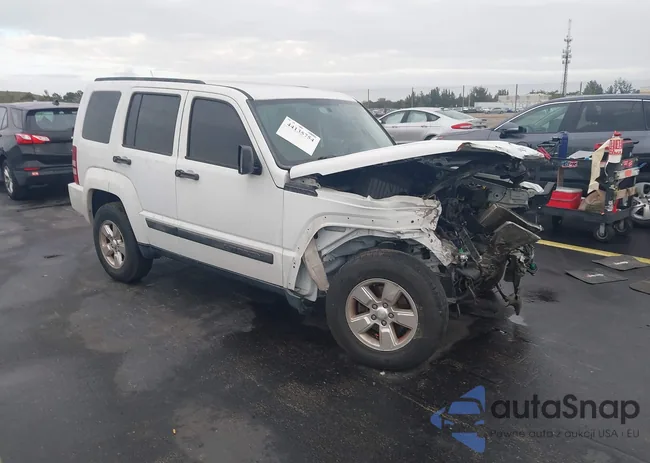 1C4PJLAK3CW168648: 44135754