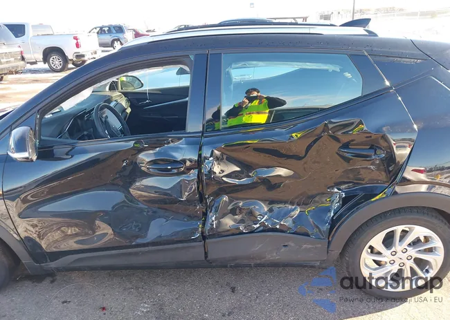 1G1FY6S07P4144756: 44135757