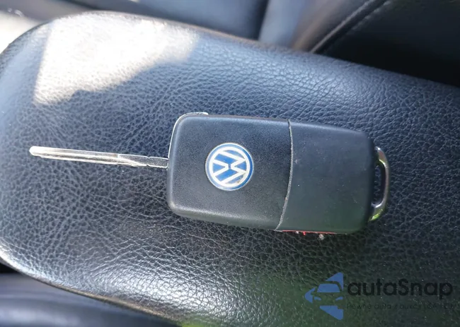 3VWRW3AL4AM010168: 44135774