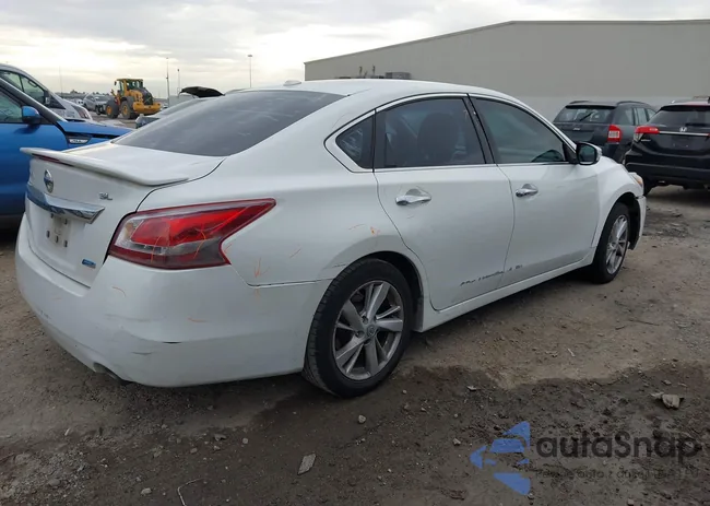 1N4AL3APXDN489501: 44135794