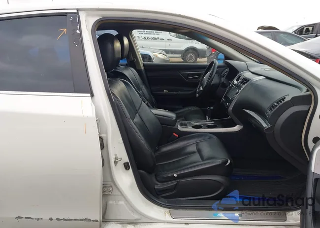 1N4AL3APXDN489501: 44135794