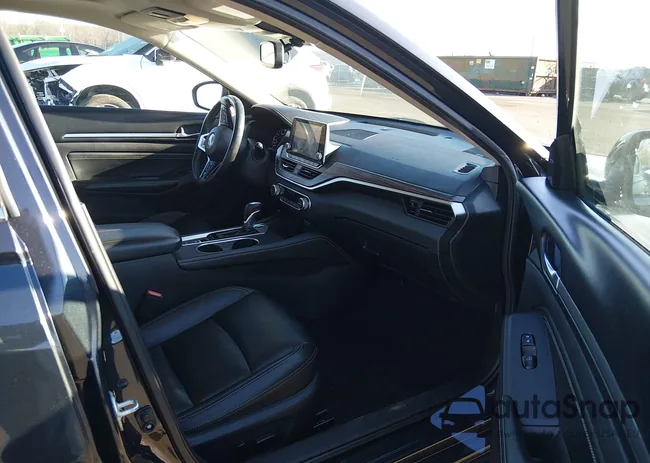 1N4BL4EV5KC175928: 44135799