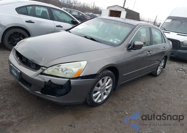 1HGCM66547A041485: 44135807