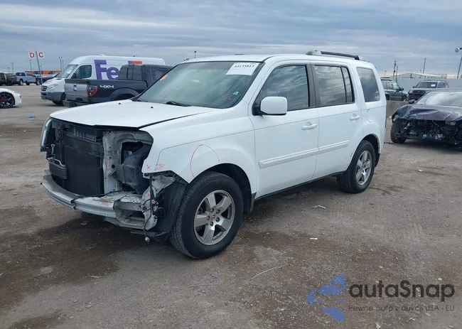 5FNYF3H45BB043909: 44135813