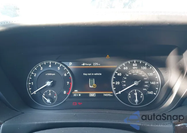 KMHG54JH2JU042252: 44135830