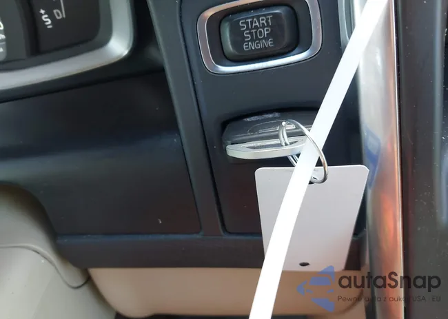 YV440MDM3F2743459: 44135883