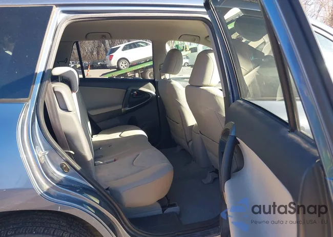 JTMBF4DVXAD029956: 44136034