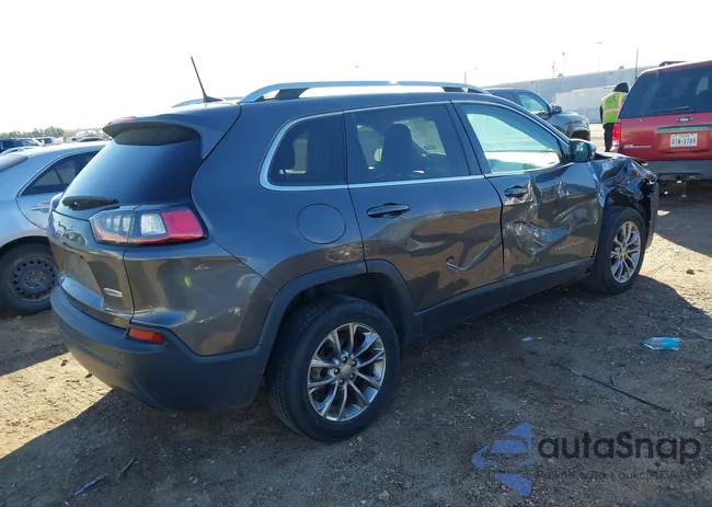 1C4PJLLB4KD307838: 44136055