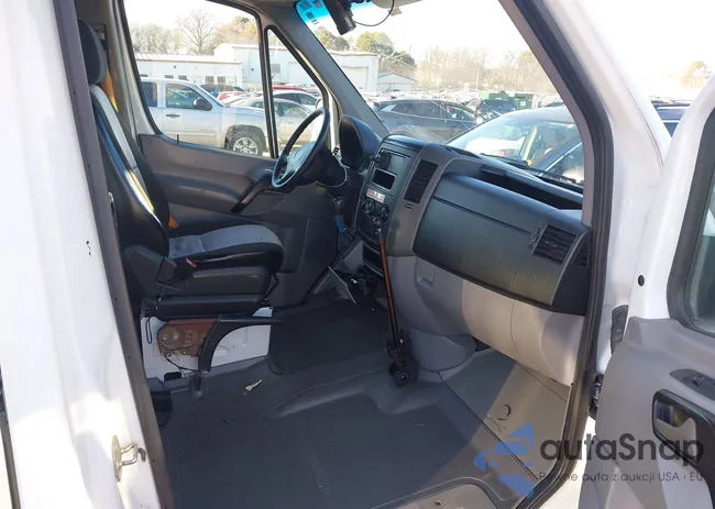 WD3PE8CB9B5603041: 44135071