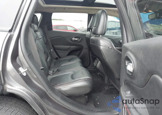 1C4PJMBS9EW251069: 44135086