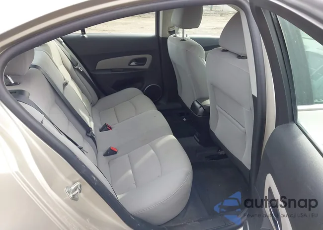 1G1PC5SB1D7328406: 44135108