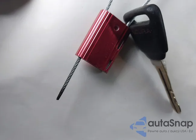 JH4DC2389WS000869: 44135140