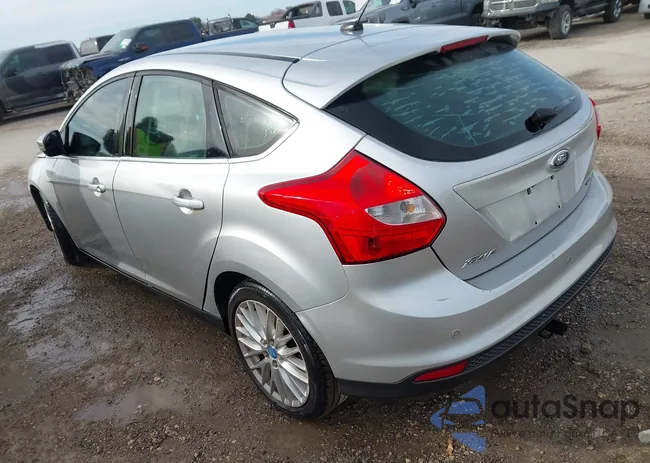 1FAHP3M28CL289987: 44135169