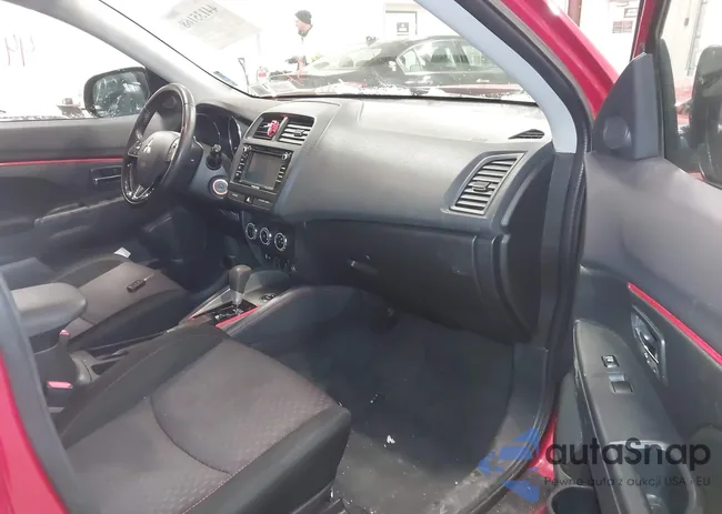 JA4AR3AU9JZ025113: 44135168