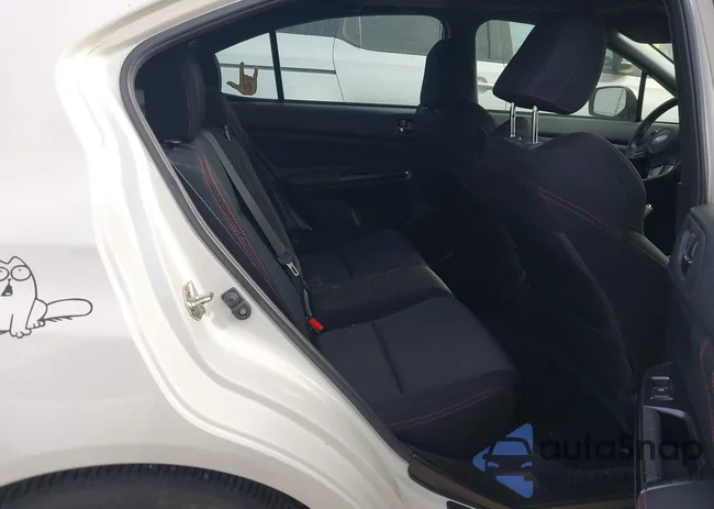 JF1VA1C60L9805804: 44135170