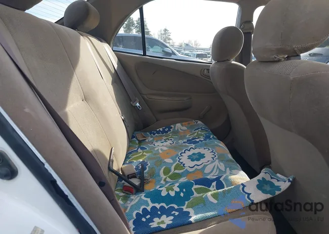 1NXBR12E61Z491015: 44135182