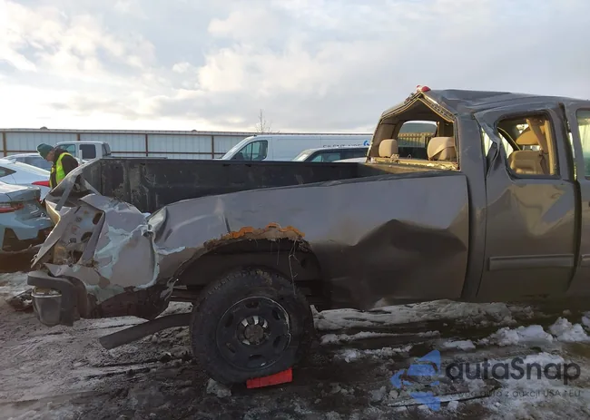 1GTHK29K28E140806: 44135245