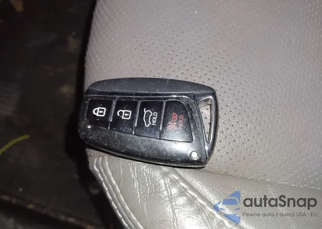 KM8SR4HF9HU189066: 44135244