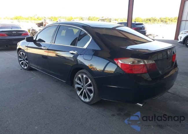 1HGCR2F58FA247028: 44135247