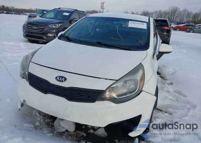 KNADM4A3XH6008070: 44135251