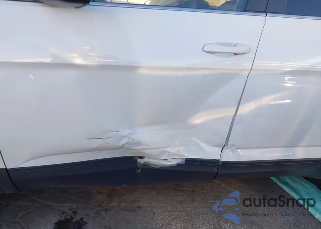 1V2WR2CA8MC605886: 44135302