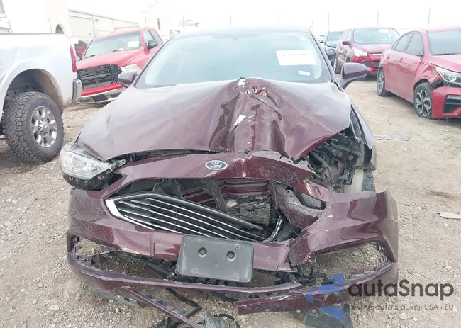 3FA6P0HD8HR305566: 44135308