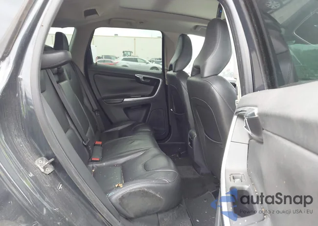 YV440MDM2G2856630: 44135317