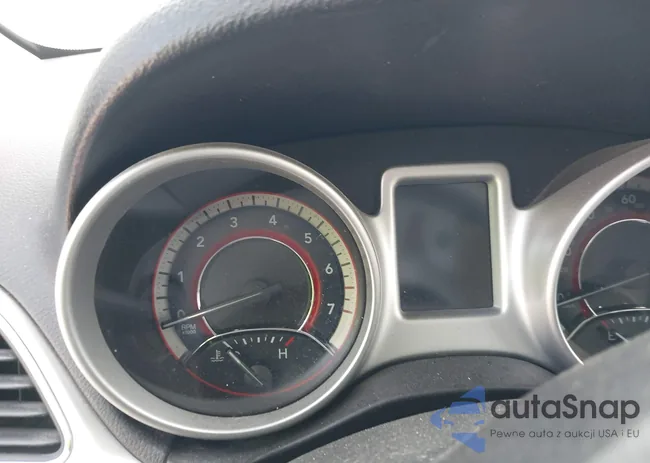 3C4PDCBGXGT100246: 44135361